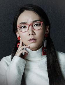 马薇薇个人资料,才情横溢的辩论女神，智慧与美貌并重的跨界达人